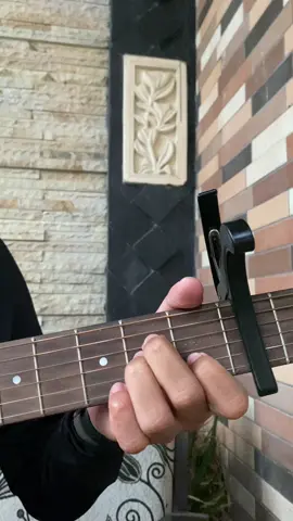 Ngga Dulu - Akbar Chalay Ft Ciloqciliq & Zynakal #akbarchalay #nggadulu #chords #liriklagu #coverlagu @Akbar Chalay @ciloqciliq @Zynakal 