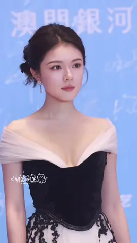 Đêm hội Gào thét iQIYI 06.12.2025 KIM TỊCH HÁCH TỊCH Hách&Mạch 🐮🌾 #Jinxihexi #zhanglinghe_zhaojinmai #truonglanghach_trieukimmach #zhanglinghe #zhaojinmai 