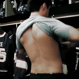 hudson williams as shane hollander you’ve captivated me  [ scp @bttmscp ]  #heatedrivalry #shanehollander #crave #hbomax #hudsonwilliams 