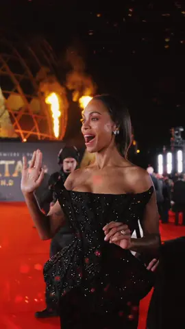 De Pandora à Paris. 🔥 Hier soir, Avatar s'est emparé de l’emblématique Seine Musicale à Paris pour célébrer l'avant-première européenne d’Avatar : De Feu et de Cendres.   From Pandora to Paris 🔥 Last night, Avatar took over the iconic La Seine Musicale in the City of Light to celebrate the European Premiere of Avatar: Fire and Ash.   Le 17 décembre au cinéma. Experience the film only in cinemas and IMAX on December 19. #Avatar #AvatarDeFeuetdeCendres #AvatarFireAndAsh 