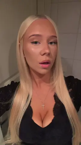 💋💋💋✌️#loverihanna 