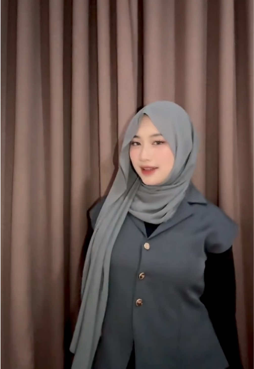 #vestwanita #vest #fitchek #atasanwanita 