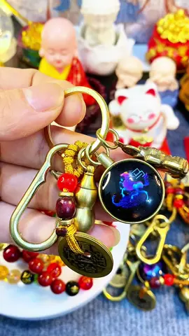 Móc khoá dạ quang, phật bản mệnh 12 con giáp#mockhoaphongthuy12congiap #mockhoadaquang #mockhoa12congiapchieutailoc #mockhoaphatbanmenh 