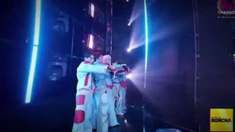 Nhóm nhạc sắp debut ạ👏#buitruonglinh #masonnguyen #congb #sonk #tez #xuhuong @Trường Linh Bùi @CONGB - 콩비 @Mason Nguyễn @Son.K @TezDepTraiii 