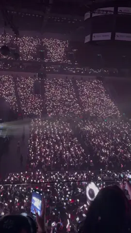 Rộn ràng quá chị em  #yushuxin #estheryu  #nguthuhan #viral #fyp #thuhunn