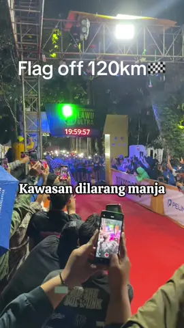 para ultramen sedang berkumpul🫣🥵 #promomakanharian #slu #siksorogolawuultra #siksorogoringoflawu2025 #trailrunning 