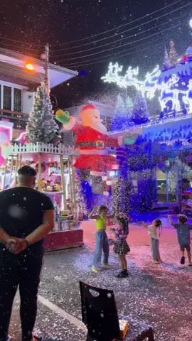 Christmas magic is silent. You dont hear it, you feel it hoho🎁🎄🎄 #christmas #fyp 