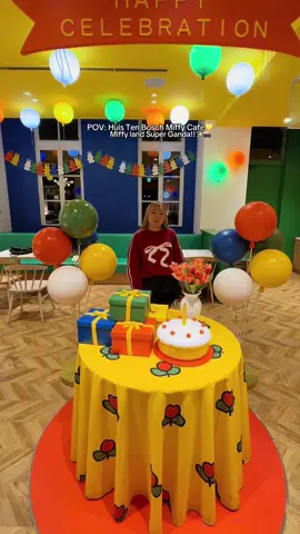 Miffy Lover Diyan!! Sobrang Ganda Dito So Magical✨💛Huis ten bosch travel! Best day of my life🥹🤍Thankyou so much sa hubby ko for experience na mapuntahan to!!❤️#miffy #huistenbosch_nagasaki🇯🇵 #travel #itinerary #miffycafe 💛