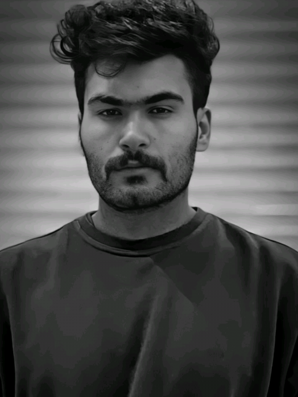 علي مهدي 🤎،، . . . . . . . . #غانم_علي #شعر #مشاهير_تيك_توك #حزن #علي_مهدي 