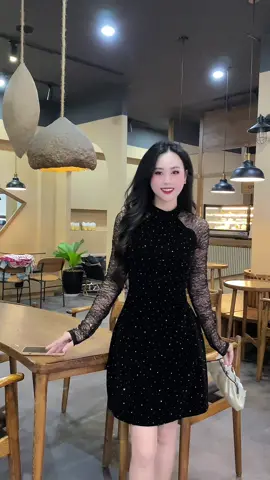 Váy Nhung thiết kế kết hợp đá ép nhiệt, dáng A ngắn #vaythietke #vayxinh #vayxinhmoingay🎀 #vaydutiec #vayantatnien #Evii 