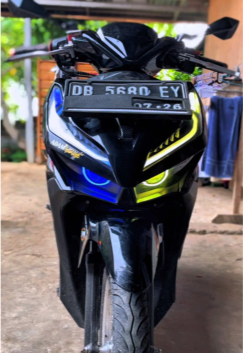 Vario new tampil kece🔥🔥🔥 Owner @Winokan'jr'wip'z  #SteveLed  #Bengkelrumahan  #Pemasanganbiled  #Manado #fyp 