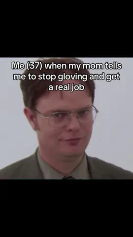 Gloving community #gloving #bigleagues #fyp 