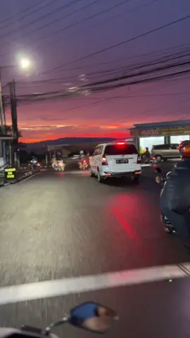 #langitsenja #senjasorehari #langitcantik #wonosobozone #foryoupage #fyppppppppppppppppppppppp 