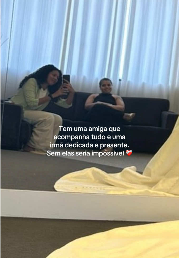 Sem elas eu não tinha conseguido! 🥹❤️ #weddingtiktok #madrinhasdecasamento #casamento 