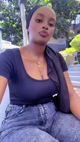 Ka hyra😍🦋😘🥰❤️😍🥰🦋❤️❤️❤️❤️❤️❤️#pwitty #Love #selflove #ypppppppppppppppppppppp 