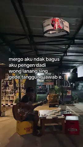 selamat malam warga kabupaten☘️ #grobogan24jam #angkringaninsomnia #fyp #masukberanda #theclovesandthetobbaco #tcatt #katakatamotivasi #katakatastorywa_ #grobogan #purwodadigrobogan #clover #nongkrong #punksnotdead #fypage 