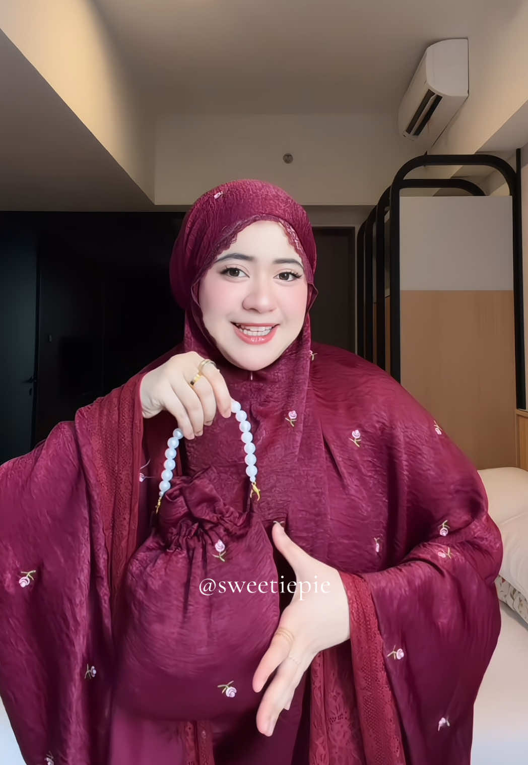 nemu aja lagi mukenah adempoll beginii😖❤️ #mukenah #mukenahcantik #mukenahdewasa #mukenahrenda #mukenahrenda 