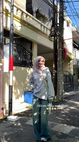 overSizeE #fyp #outfitideas #fitcheck 
