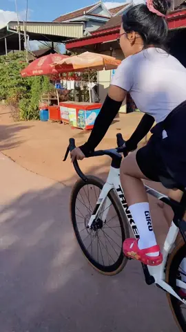 ខានជិះយូរឡើងកាម៉ាប់🤣