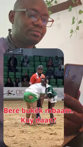 Baré bukék mbaam. kuy daan? معركة بين داود وجالوت: من سينتصر؟ David and Goliath wrestle. Who will triumph ? Lutte de David et Goliath. A qui la victoire? #ballagaye2 #senegalaise_tik_tok  #lamb #motivation #bayfall 
