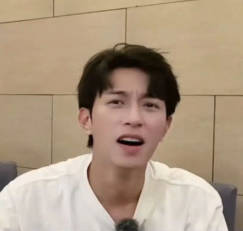 LẠI BẢO KHÔNG GIỐNG NHAU ĐI =)) #江衡oc #李沛恩pein #lýpháiân_gianghành #xuhuongtiktok #viralvideo 