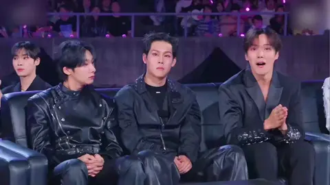 25.12.06 AAA History of K-POP 🏆  congratulations👏 ❤🥰 #MONSTAX #몬스타엑스 #Monbebe 