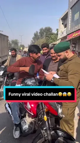 Helmet funny video😂😱🤣#trending #comedy #shahidvlogstv #tiktok #foryoupage 