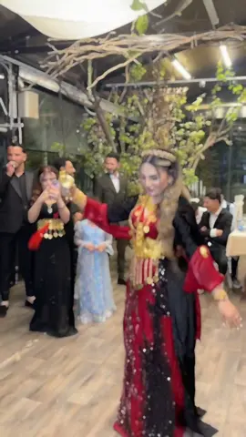 @Larein_Flowers xeshka zavay🥺🌎