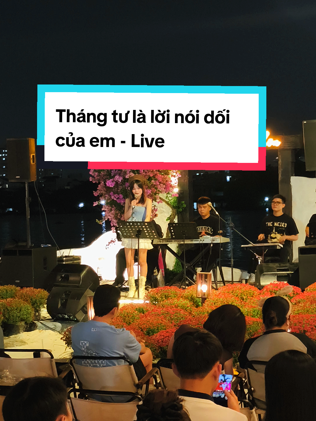 Những cánh hoa phai tàn thật nhanh, em có bay xa em có đi xa mãi #cafebinhthanh #capheacoustic #demnhactramhoanghon #acousticcover #thangtulaloinoidoicuaem 