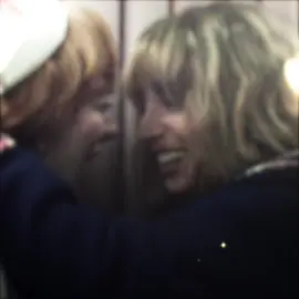 Robin & Vickie? || #strangerthings  scp: sonisscenepacks; panning: aekelcy; shake: onxlyosiel #fyp #viral #mayahawke #amybethmcnulty 