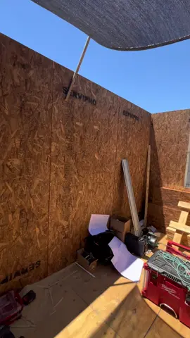 En instagram estan las menciones, aca es el medio cacho ponerlos jajsj saludos