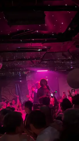 Kể với bạn gặp Lệ Quyên trên Weeknd mà bạn hok tin #WeekndHanoi #lequyen #giacmocothat 