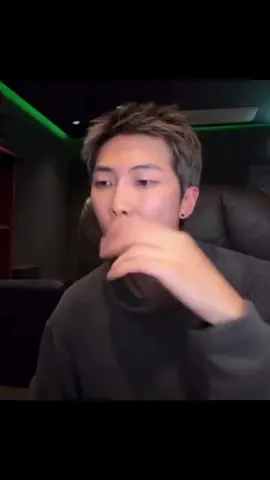 peluk namjoon sehat selalu uri namjuuunie 💜🥹