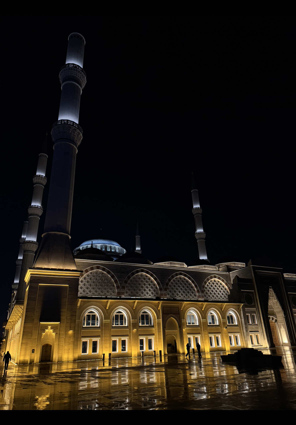 Take me back to this magical place 🌙🕌 #camlicamosque#mosque#istanbul#istanbul🇹🇷#kesfetteyiz 