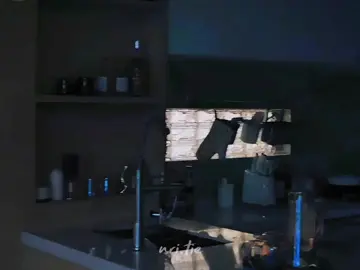 baru pertama kali nonton tv,, mana anteng bgt lagi nonton kartunnya😂 . . #michellechen #zhoukeyu周柯宇 #wetv #chinesedrama #sniperbutterfly 