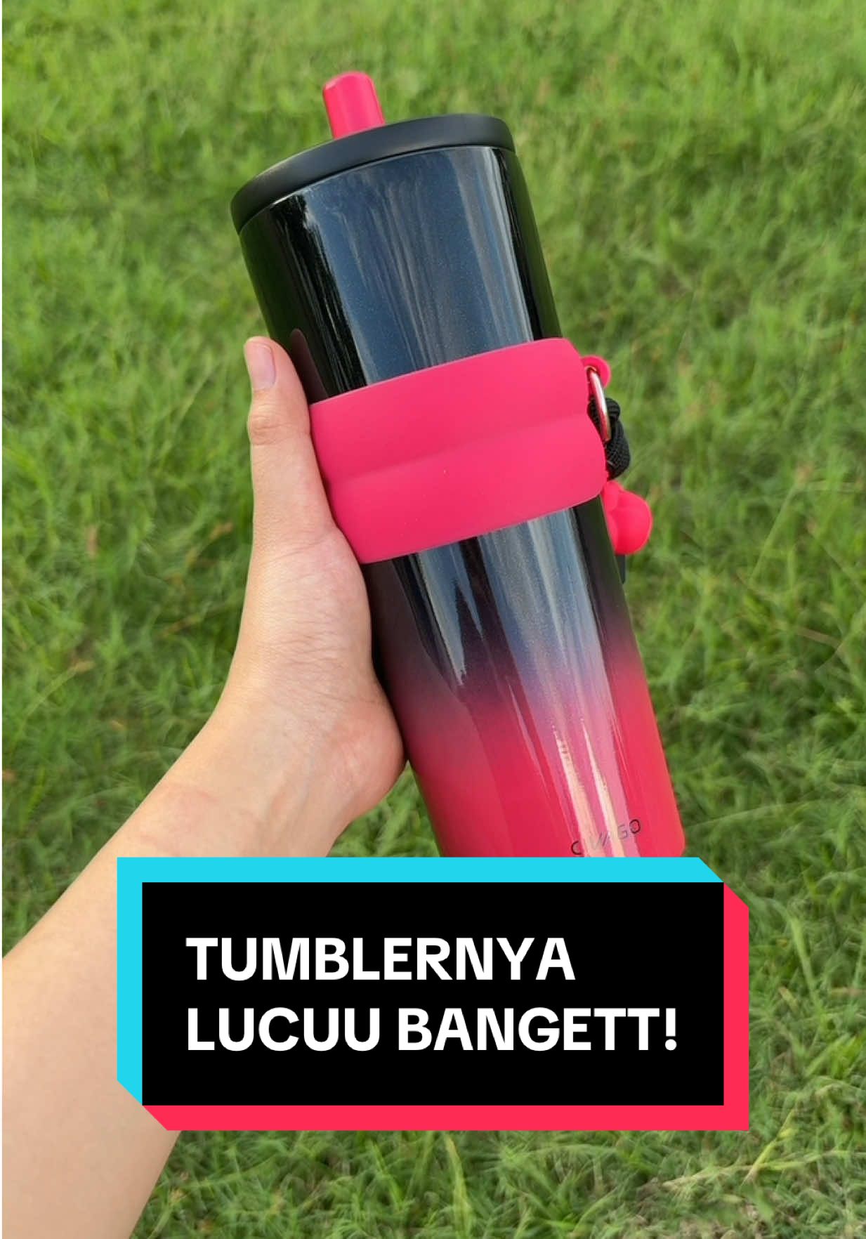 Tetap keren & segar seharian! Tumbler CIVAGO jaga minuman 24 jam dingin & 12 jam panas. Desain elegan, anti bocor, siap dibawa ke mana aja! #TumblerPria #TumblerCewek #CIVAGO #TumblerKeren #TumblerAntiBocor 