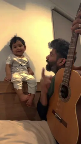 thaththage tharuna jeewithe..😄#fypシ゚viral #fyp #geethanbandara #srilankan_tik_tok🇱🇰🇱🇰🇱🇰 #srilankan_tik_tok🇱🇰 #sinhalasong #calypso