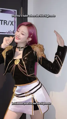 do you notice it??? (her hands) #pharita #babymonster #viral #foryoupage #fyp 