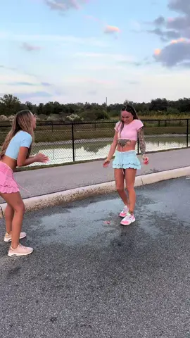 Hot potato 🥔 water balloon style 💦 🎈 @Penelopebarbiegirl 