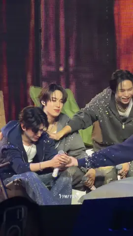 ยังรักอยู่นะ และจะรักมากขึ้นเรื่อยๆด้วย — @THAI BUS  #thaichayanon #HappyBUSDAY2025 #HappyBUSDAY2025_D1 