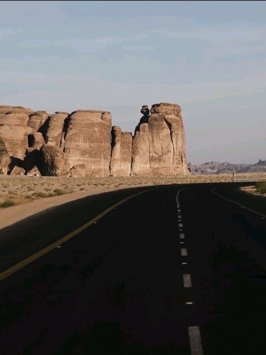 ومن يتق الله يجعل له مخرجا • الطلاق - الآية ٢ الى ٣ | القارئ: علي جابر  ~ #قران #quran #علي_جابر 