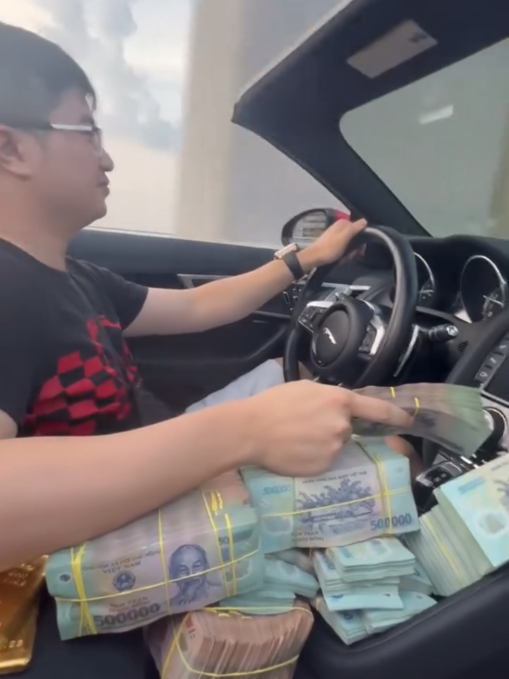 Chỉ nói về tiền#sieuxe #mrpips #phoducnam 