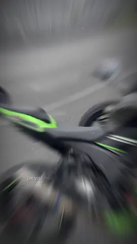 Nhìn ăn tiền k các b 🤡 #CapCut #xuhuong #ducatistreetfighter #zx10r #s1000rr 