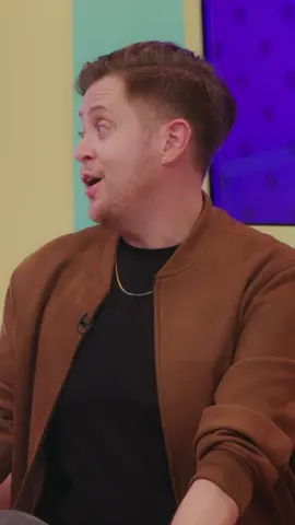 #Espectacular. Rojstar visitó la taquería de Dua Lipa en CDMX, 