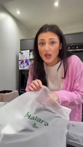 The @Halara_official sale is STILL live!! Grab your leggings girls before they go back up to full price! #giftsunwrapped #tiktokmademebuyit #giftsforher #halaraleggings #giftsforgirlfriend 