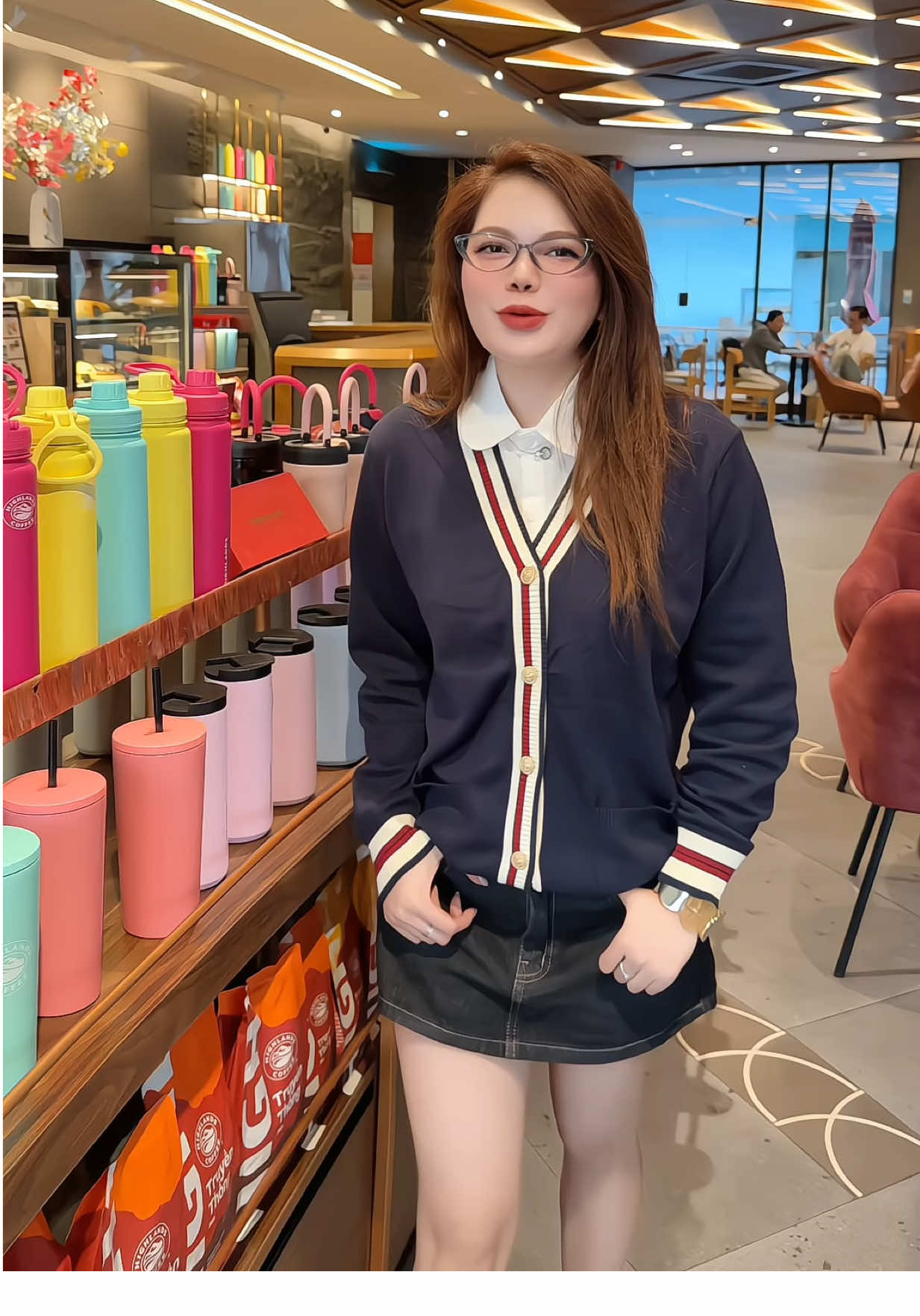 Áo khoác len Hàn xẻng quá ha 🤩#dungtiny97 #aokhoaclen #aokhoaclencardigan 