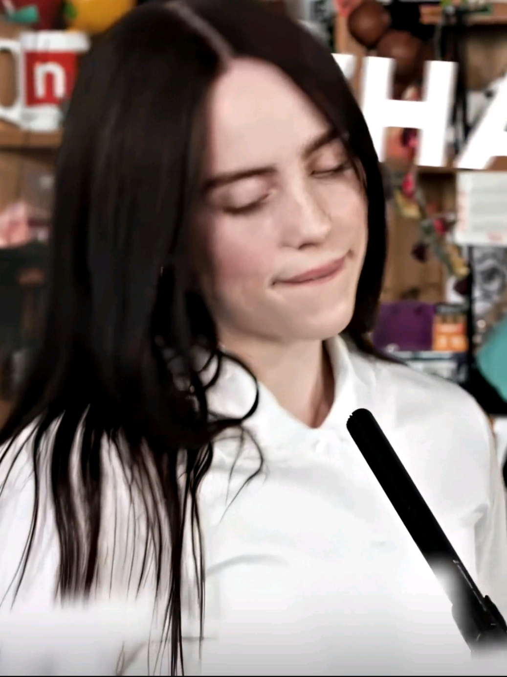 like whatttt ➤ ib/ac @koleeditss  ✦ scene pack by me ➤ quality settings by me ✦ cc by me: 'uncrowned' ➤ effects/scp in my payhip/ko-fi ✦⌁ dt @BILLIE EILISH  #billieeilish #iloveyou #aftereffects  #edit  #viral