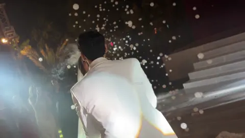 This song made for us🥰@fatmammowafi  #momentmakers_coverage #wedding #Love #dance 