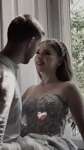 انتا سندي وعالمي وعيوني الي اشوف بيهن❤️🫂#malak #تصميم_فيديوهات🎶🎤🎬تصميمي🔥_استوريات #حركة_إكسبلور #عباراتكم_الفخمه📿📌 