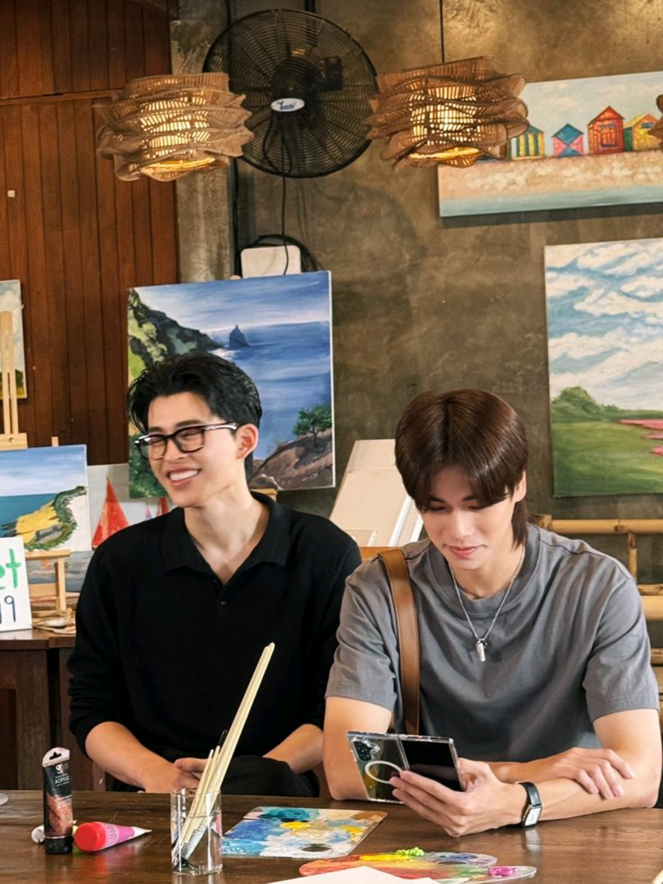 hoje tem episódio novo 🎉 #pondphuwin #meandtheeseries #phuwintang #thaibl #edit 